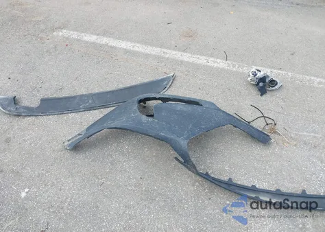 2018 Hyundai Elantra Se z USA, uszkodzony, nr VIN 5NPD74LF2JH384212